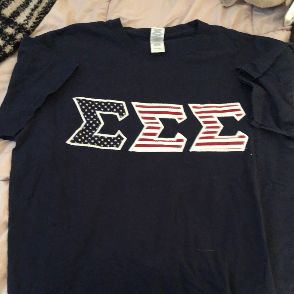 Tri sigma letter tee